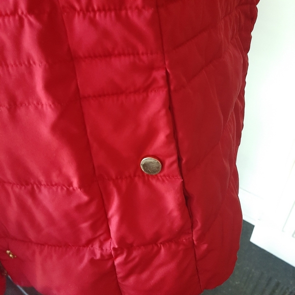 CHARTER CLUB PUFFER VEST - Picture 8 of 13